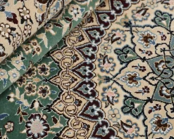 Nain 9 La orientalisk matta 286 x 405 cm