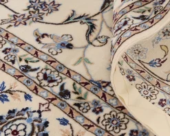 Nain 6 La orientalisk matta 205 x 252 cm
