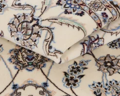 Nain 6 La orientalisk matta 205 x 252 cm