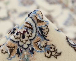 Nain 6 La orientalisk matta 205 x 252 cm
