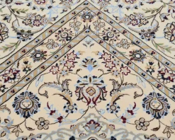 Nain 6 La orientalisk matta 247 x 308 cm
