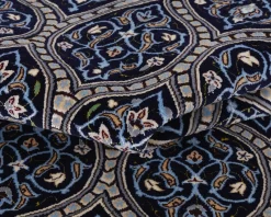 Nain 6 La orientalisk matta 258 x 362 cm