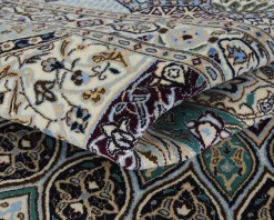 Nain 6 La orientalisk matta 262 x 358 cm