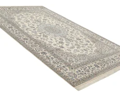 Nain 9 La orientalisk matta 198 x 302 cm