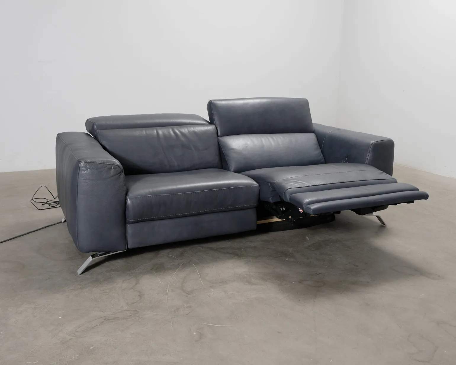 Natuzzi 2-sits skinnsoffa