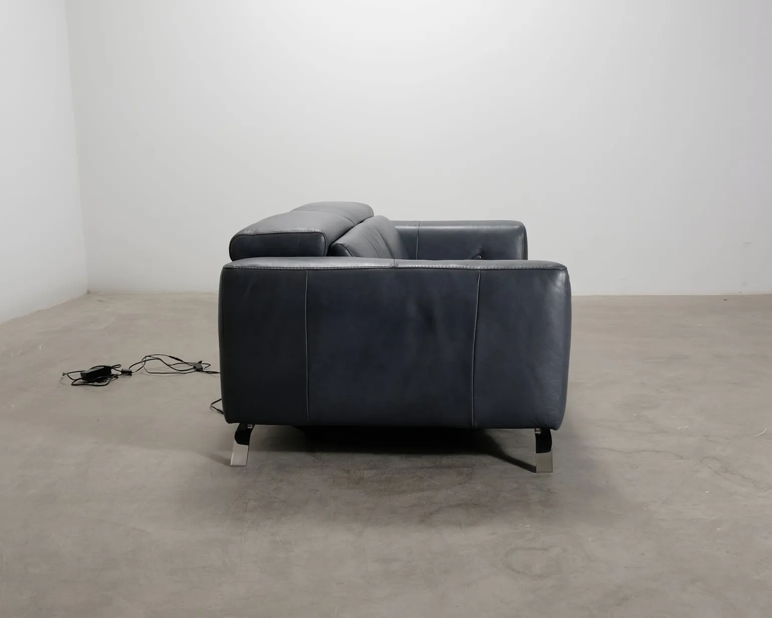 Natuzzi 2-sits skinnsoffa