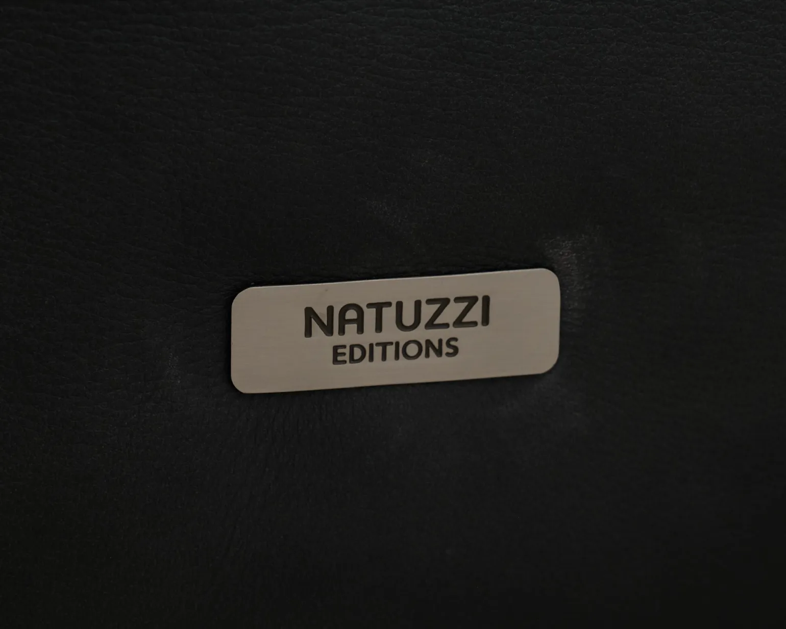 Natuzzi 2-sits skinnsoffa