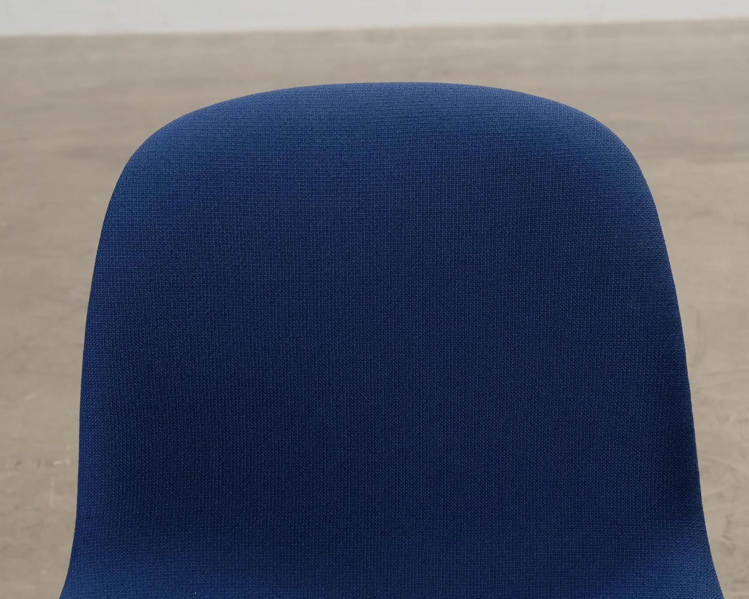 Normann Copenhagen Form stol blå