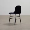 Normann Copenhagen Form stol mörkblå sammet