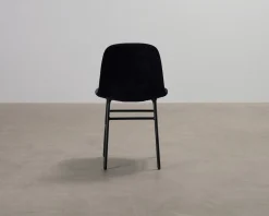 Normann Copenhagen Form stol mörkblå sammet