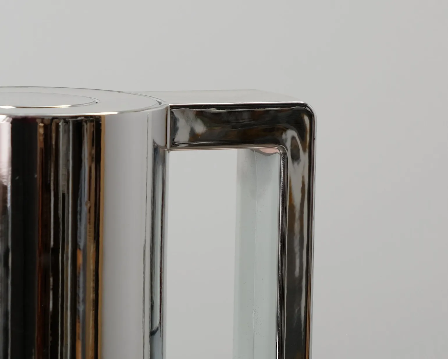 Normann Copenhagen Geo Vacuum Jug termoskanna 1l grå