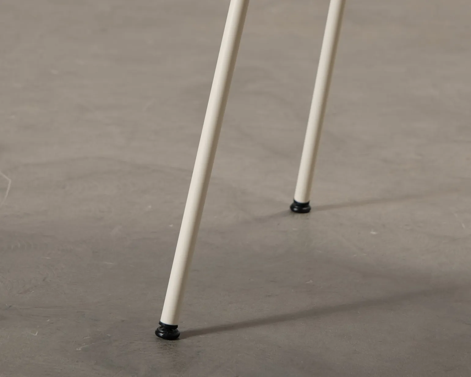 Normann Copenhagen Mat stol beige
