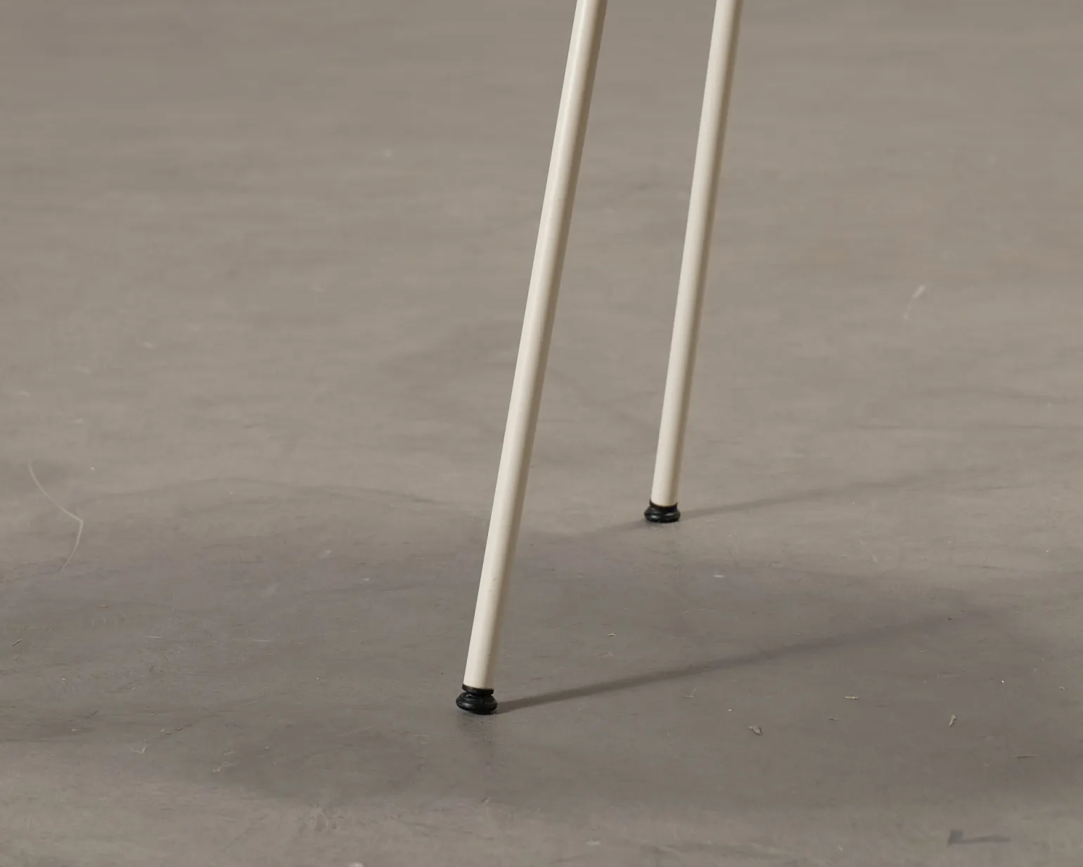 Normann Copenhagen Mat stol ljusgrå