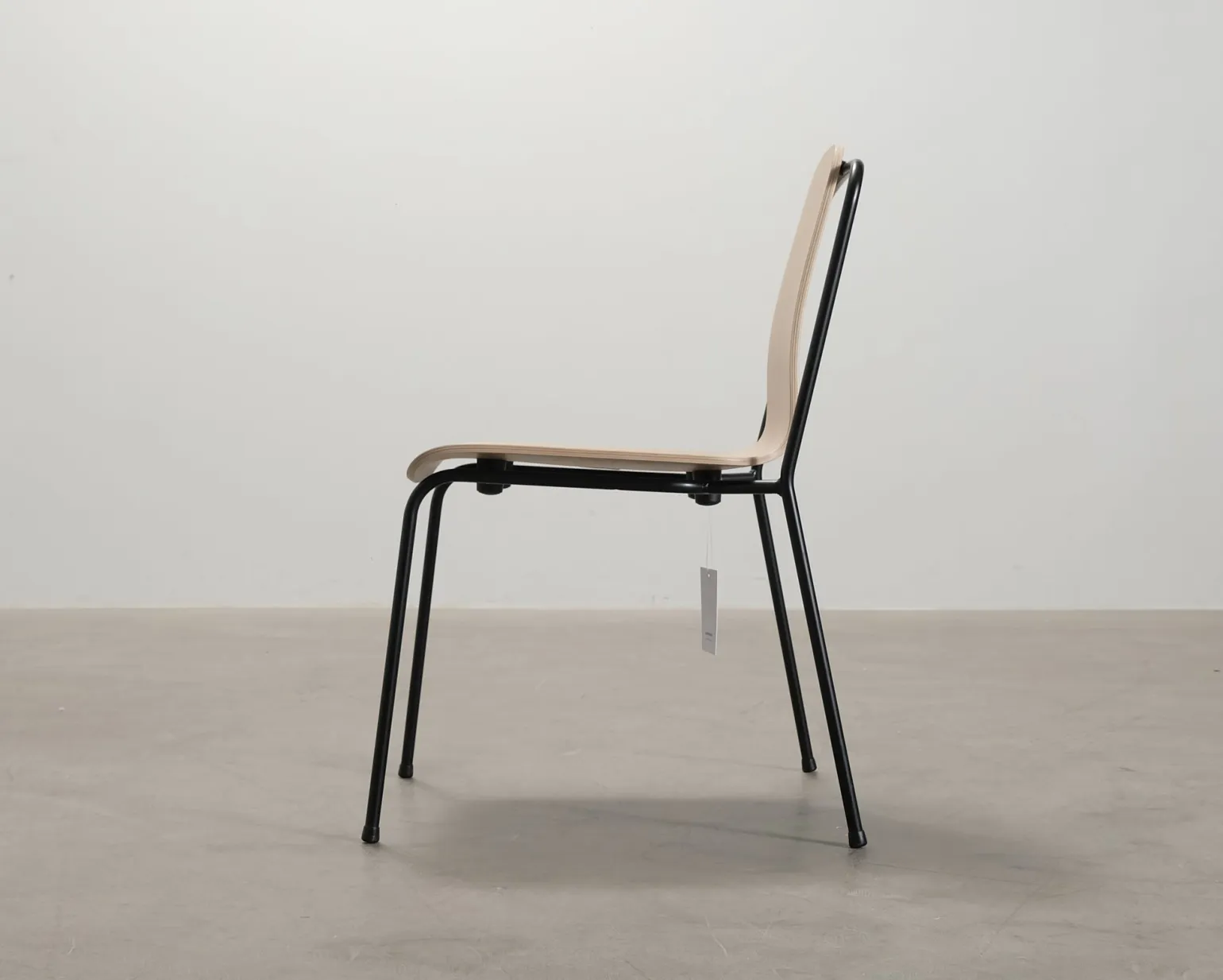 Normann Copenhagen Studio stol vit