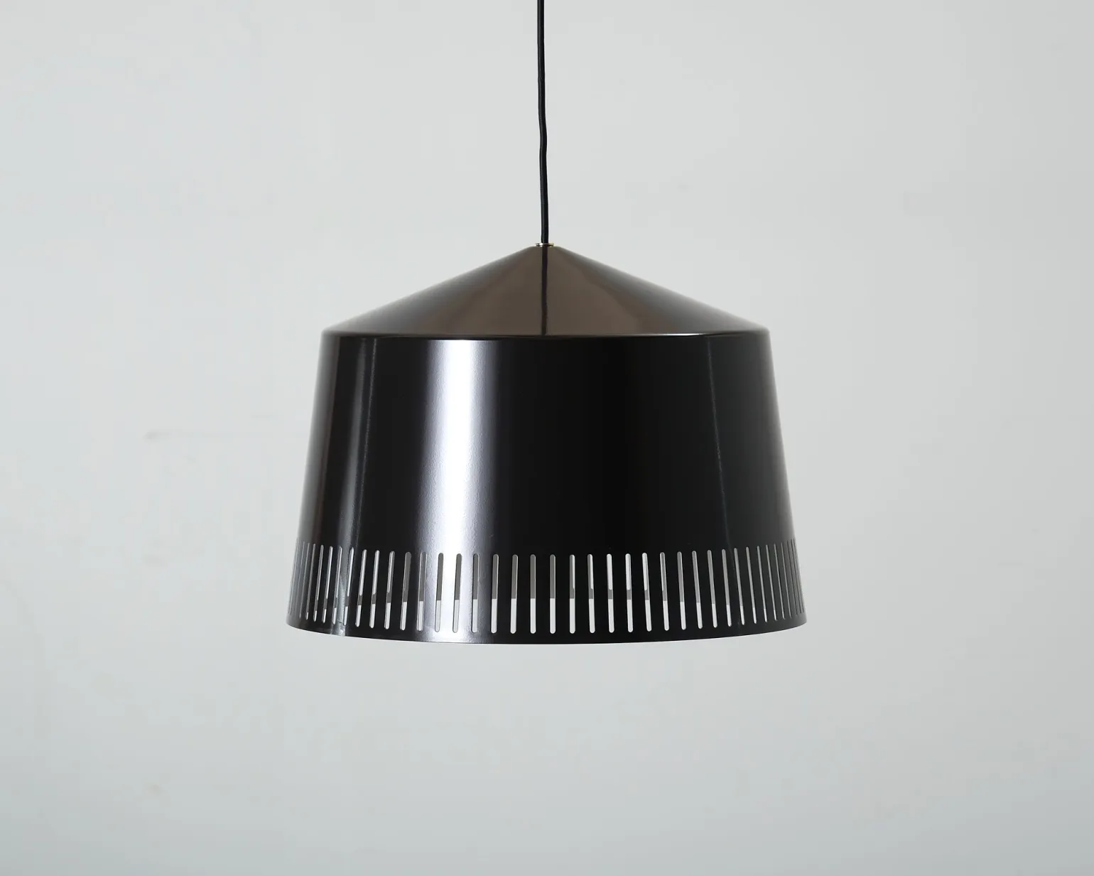 Normann Copenhagen Toli pendel Ø 42 cm brun