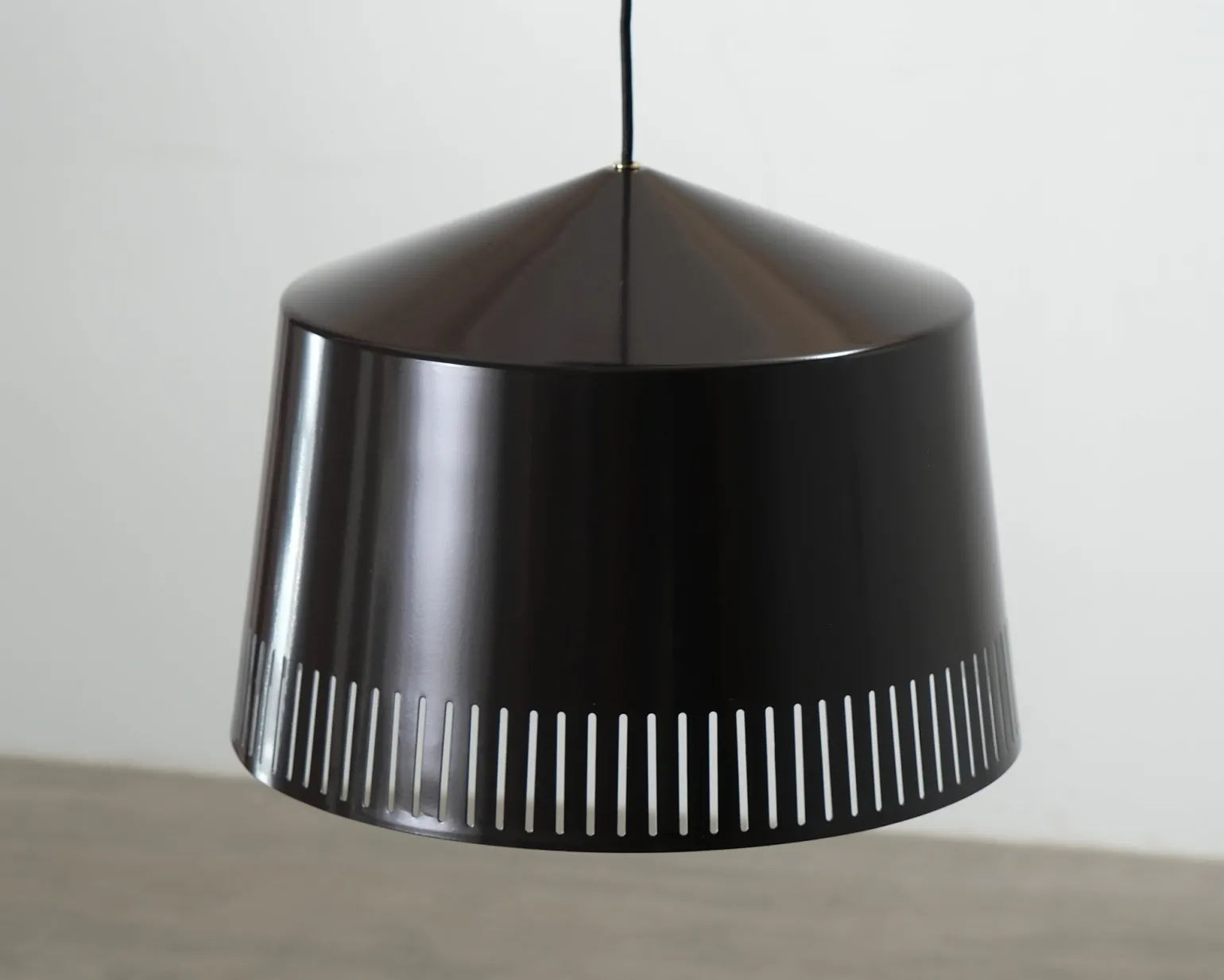 Normann Copenhagen Toli pendel Ø 42 cm brun