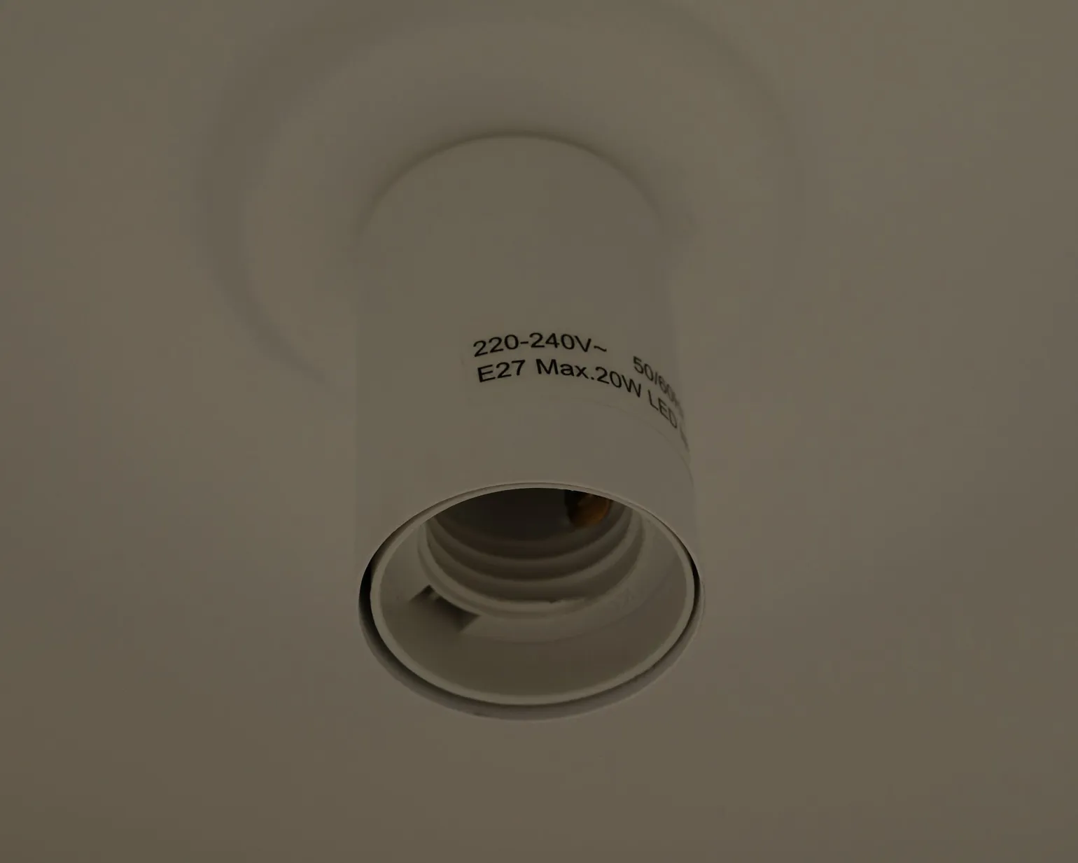 Normann Copenhagen Tub pendellampa vit ø 44 cm