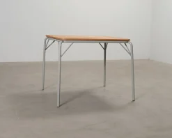 Normann Copenhagen Vig matbord