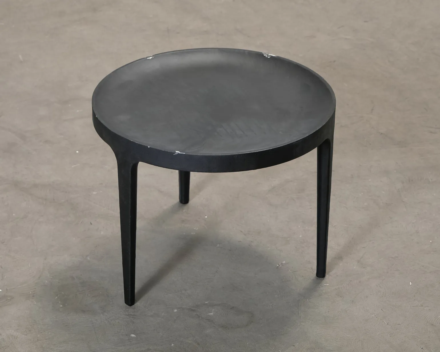 NORR11 Ghost ø 50 cm sofabord svart