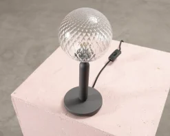 Nuura Miira bordslampa mörkgrå