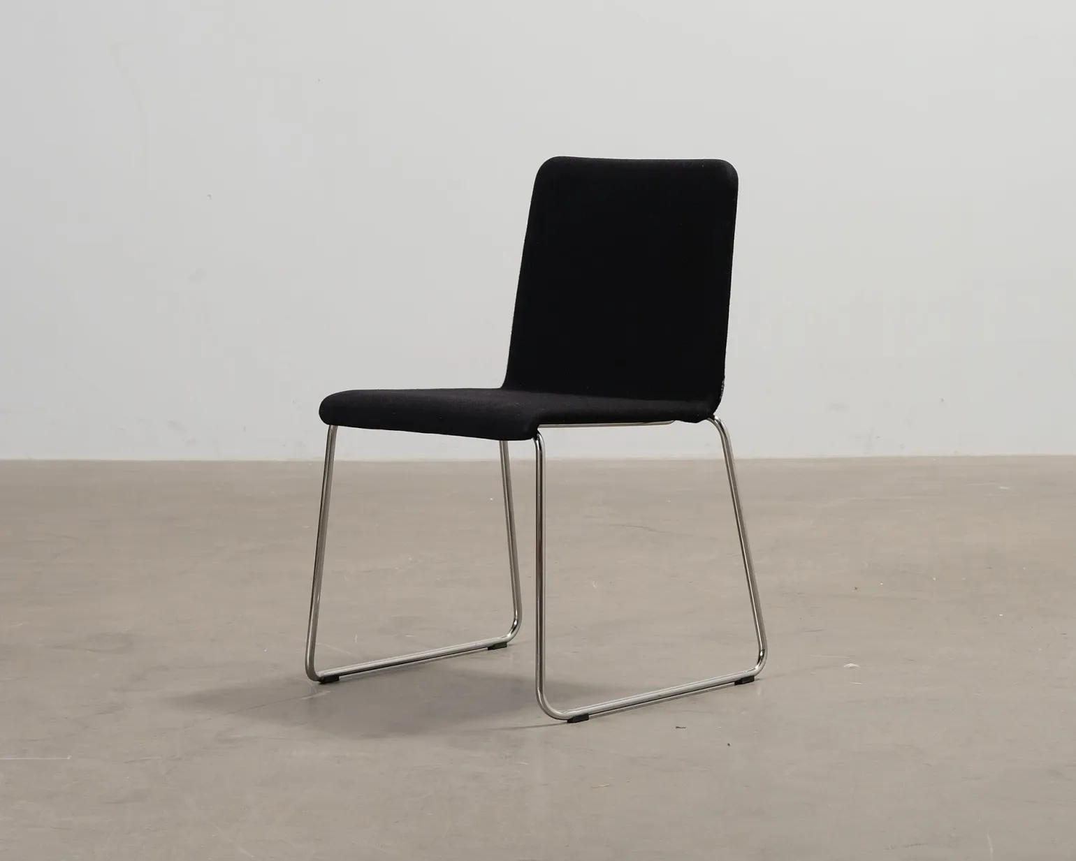 Offect stol svart