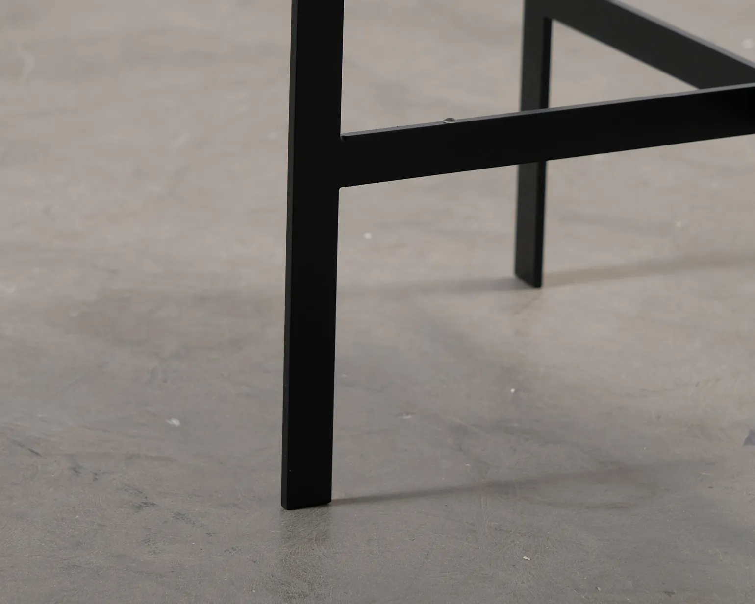 Ox Denmarq Deck sidobord svart / vit marmor