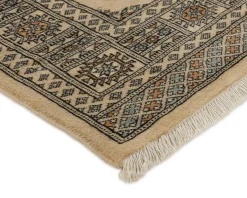Pakistan handknotted orientalisk matta 136 x 196 cm