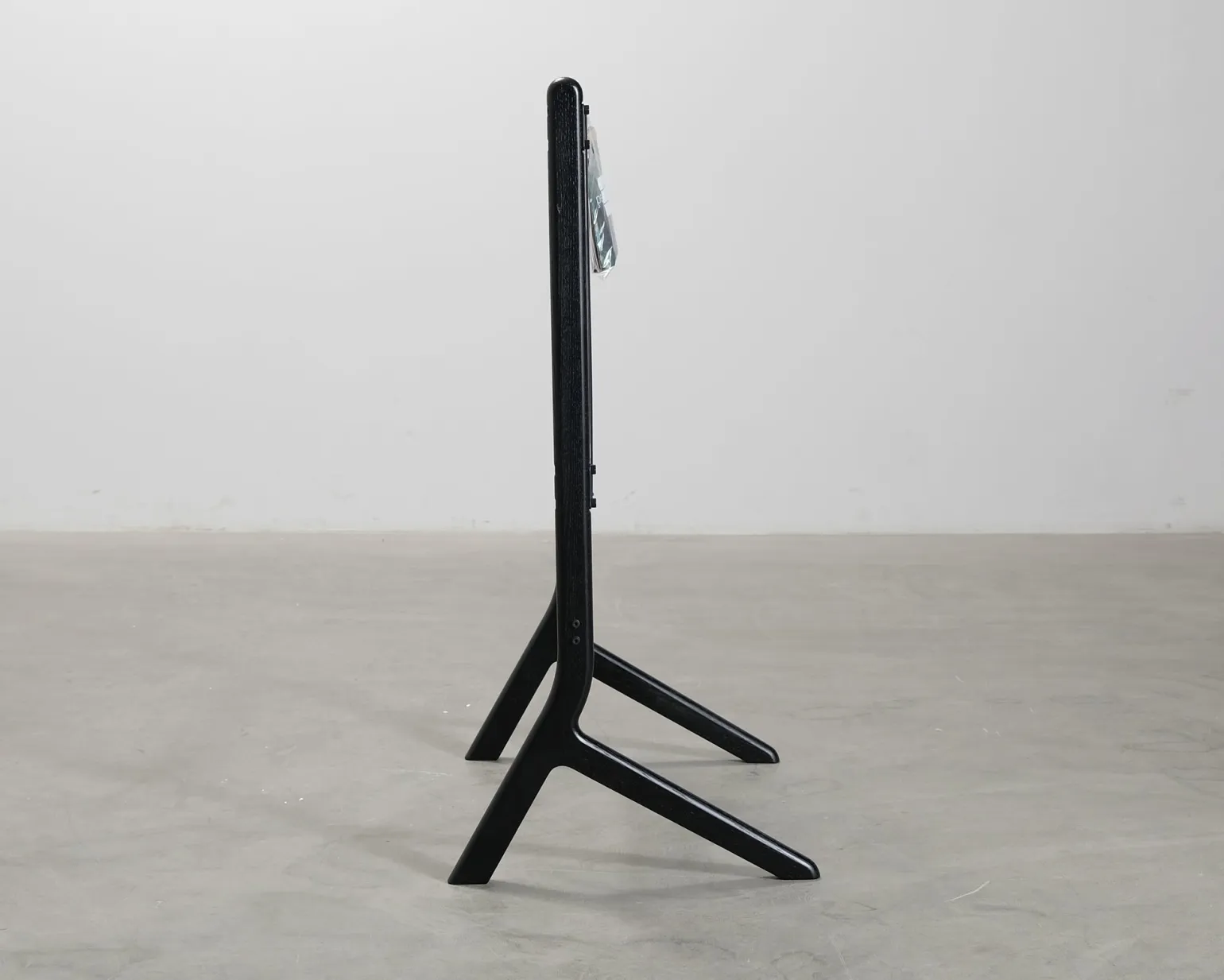 Pedestal Hopper TV-stativ svart