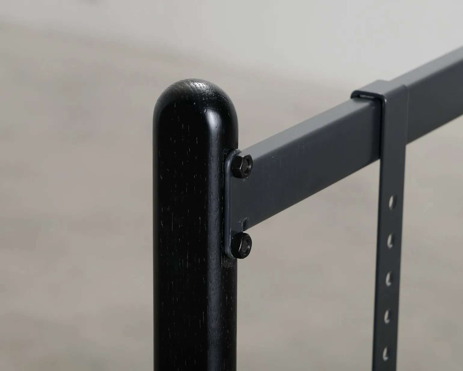 Pedestal Hopper TV-stativ svart
