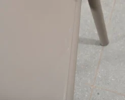 Plaststol för barn grå