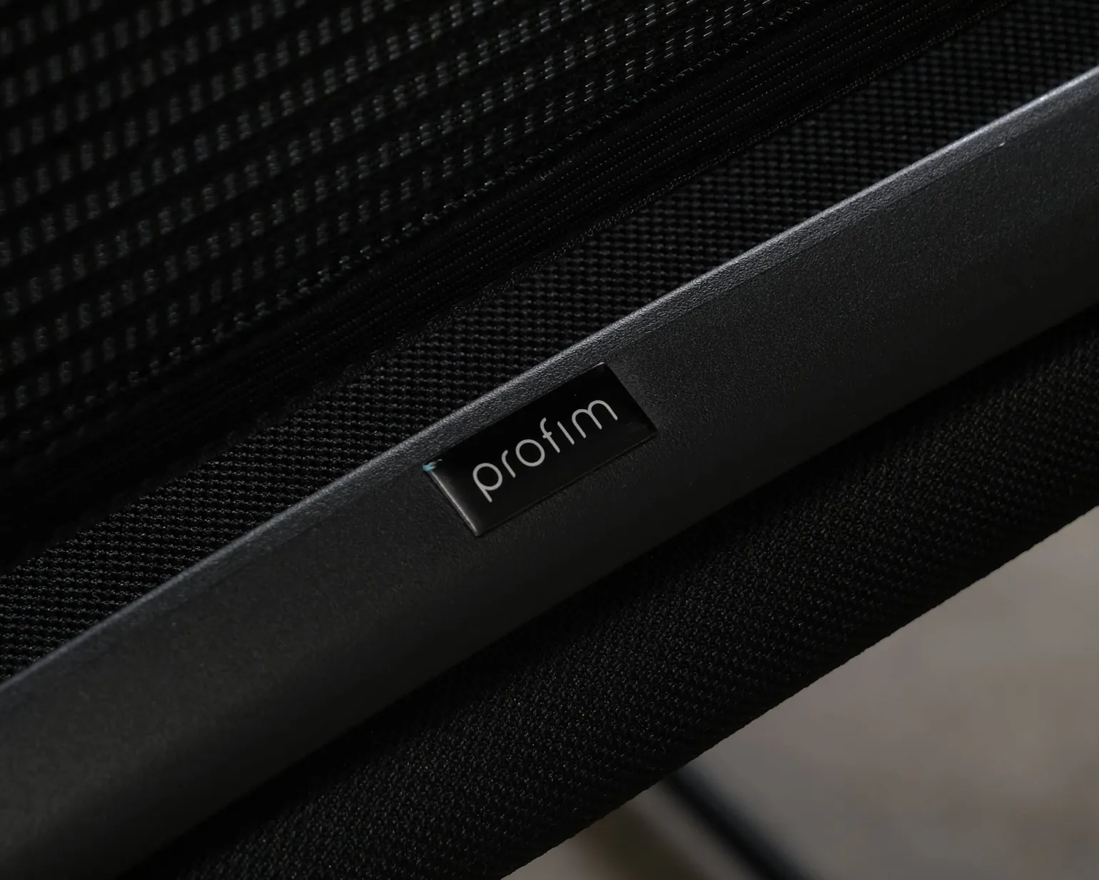 Profim Ariz 575V stol svart