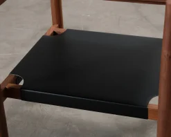 Risom T.300 sidobord i valnöt