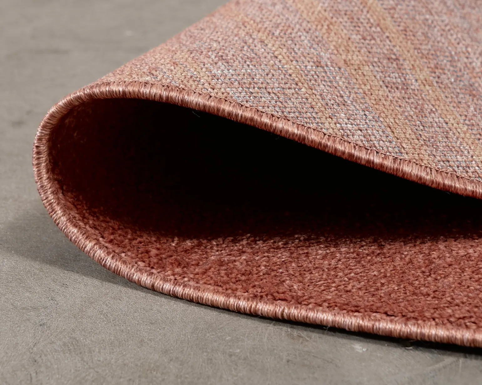 Rugvista Essential Memphis matta Ø 150 cm terracotta