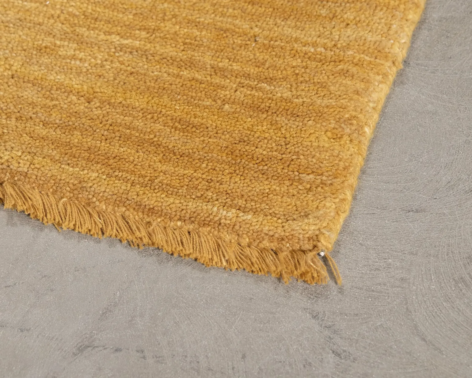 Rugvista Handloom Fringes matta 140 x 200 cm gul