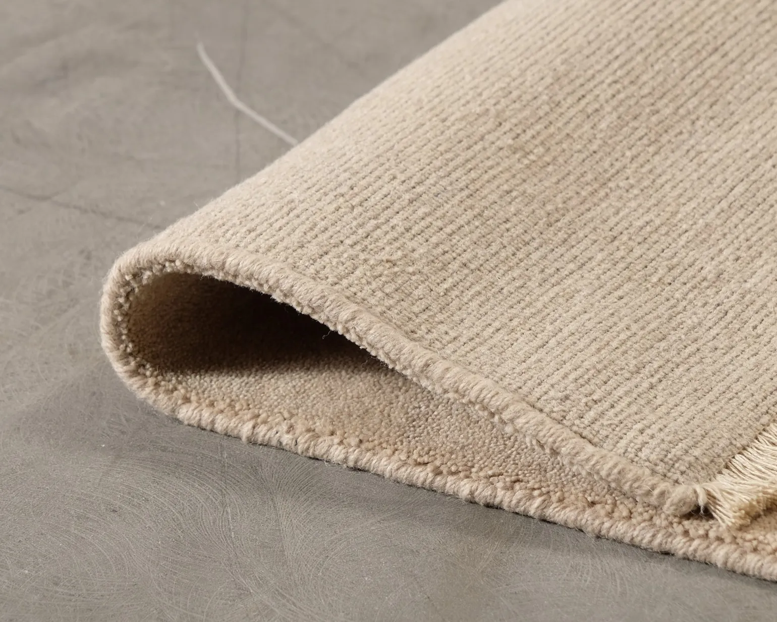 Rugvista Premium Handloom Fringes ullmatta 80 x 120 cm beige