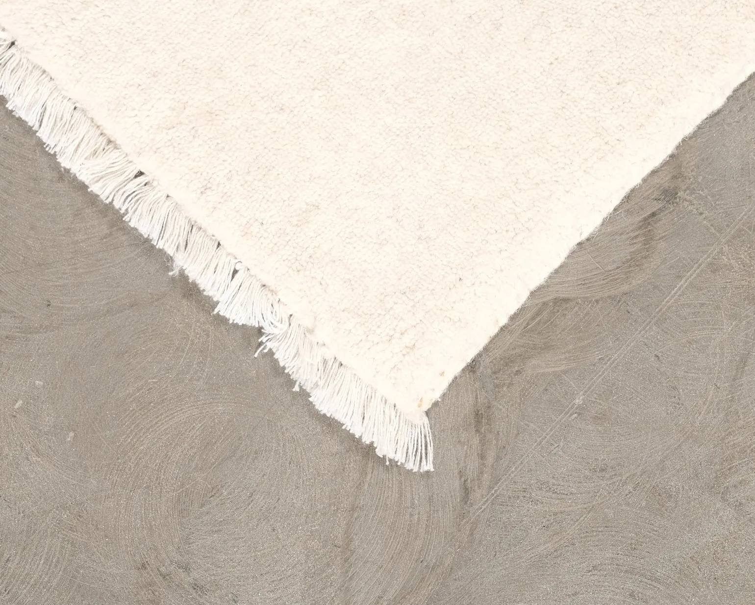 Rugvista Premium Handloom Fringes ullmatta 200 x 250 cm benvit