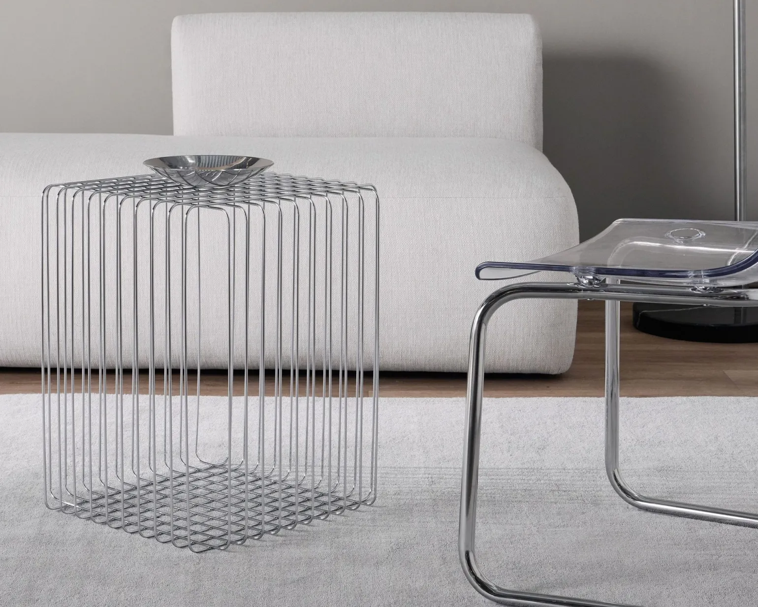 Rugvista Premium Handloom Fringes ullmatta 250 x 350 cm silver
