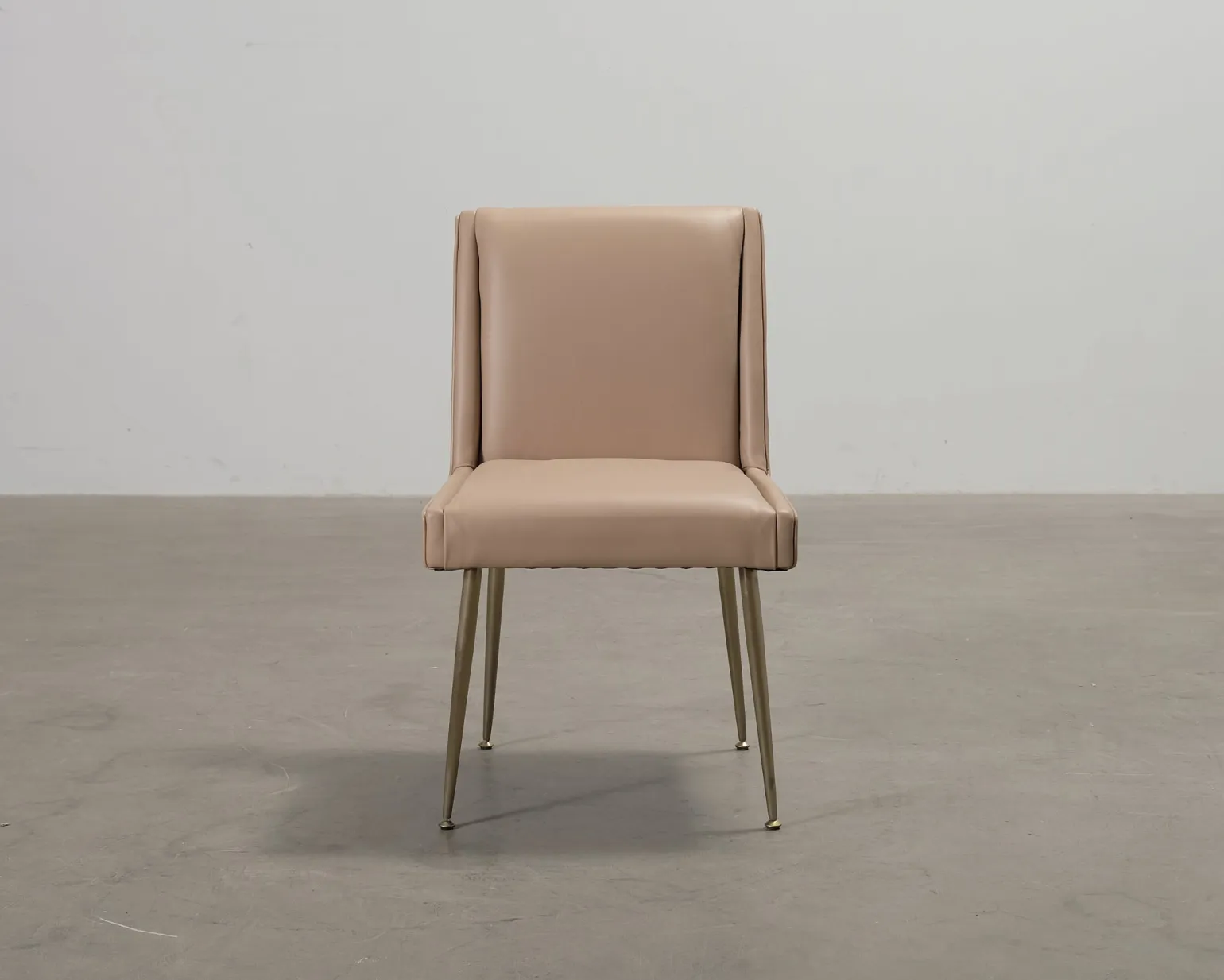 Ruth & Joanna Art matstol beige läder