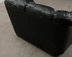Salvador 2-sits soffa black