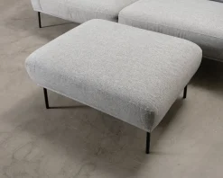 2-sitssoffa med fotpall grå