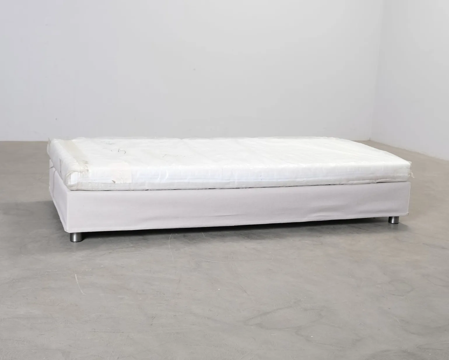 Säng 90 cm