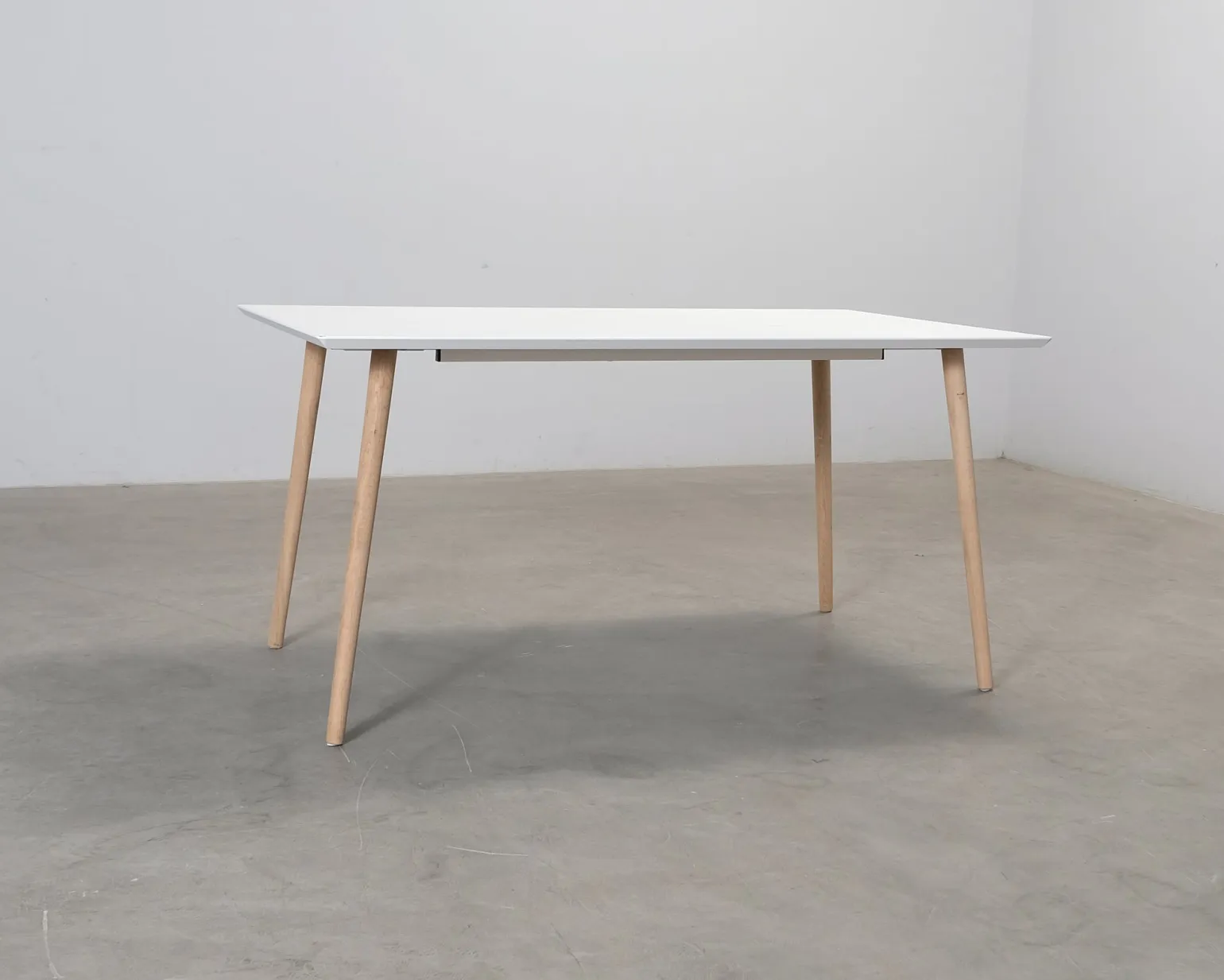 Sofacompany Allie matbord 150 cm vit