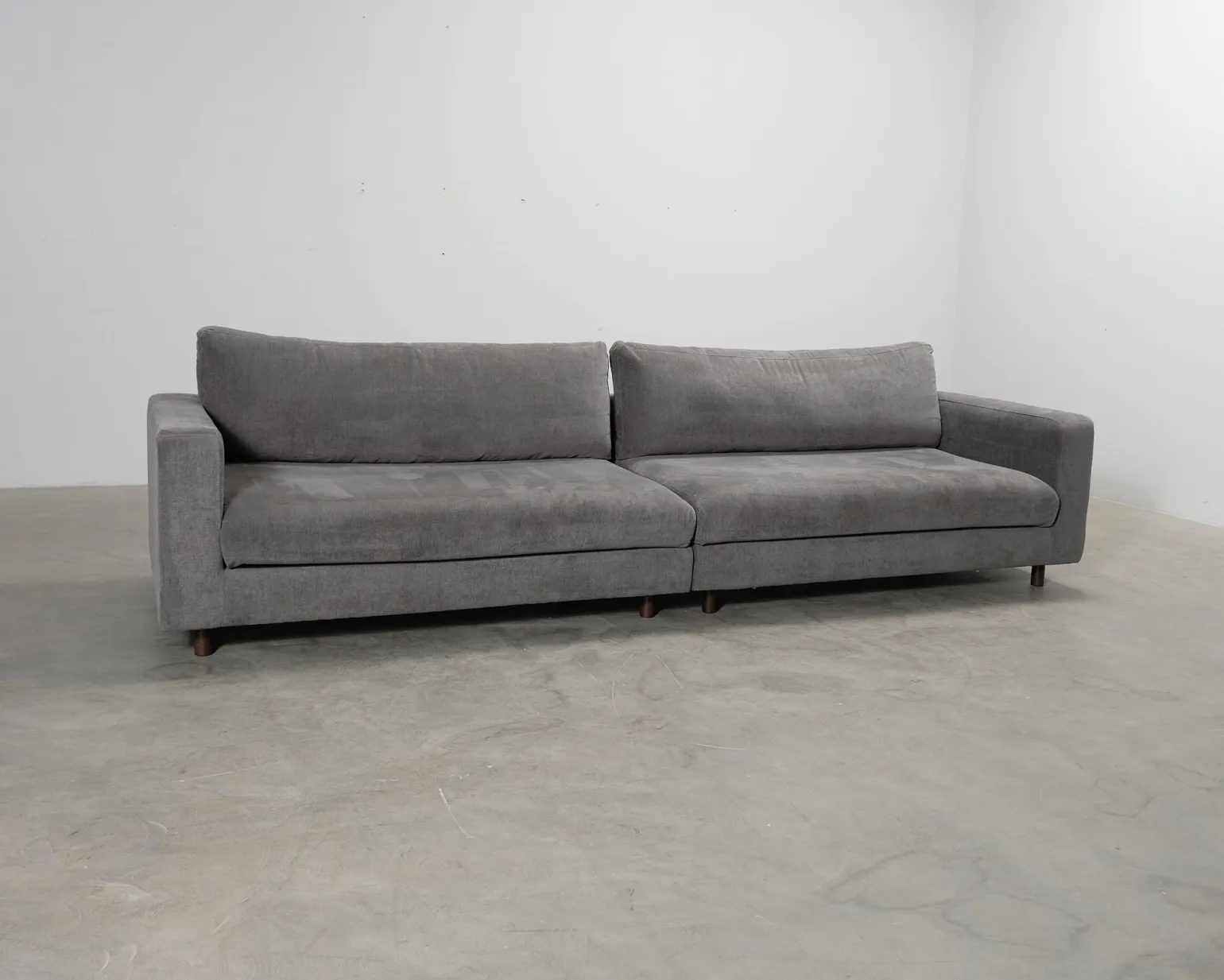 Sofacompany Douglas 4-sits soffa grå