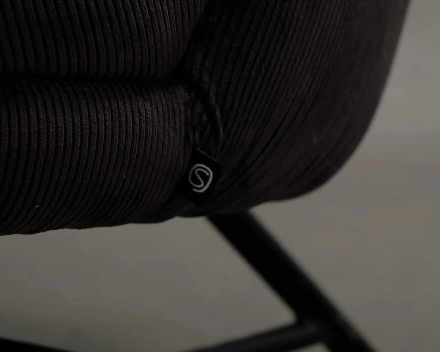 Sofacompany Hardy 2-sits soffa plommon