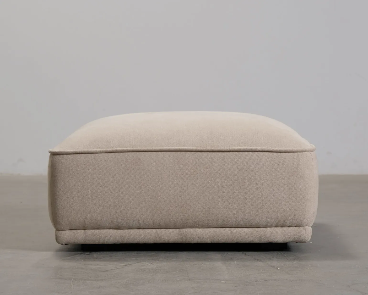Sofacompany Leonora fotpall beige