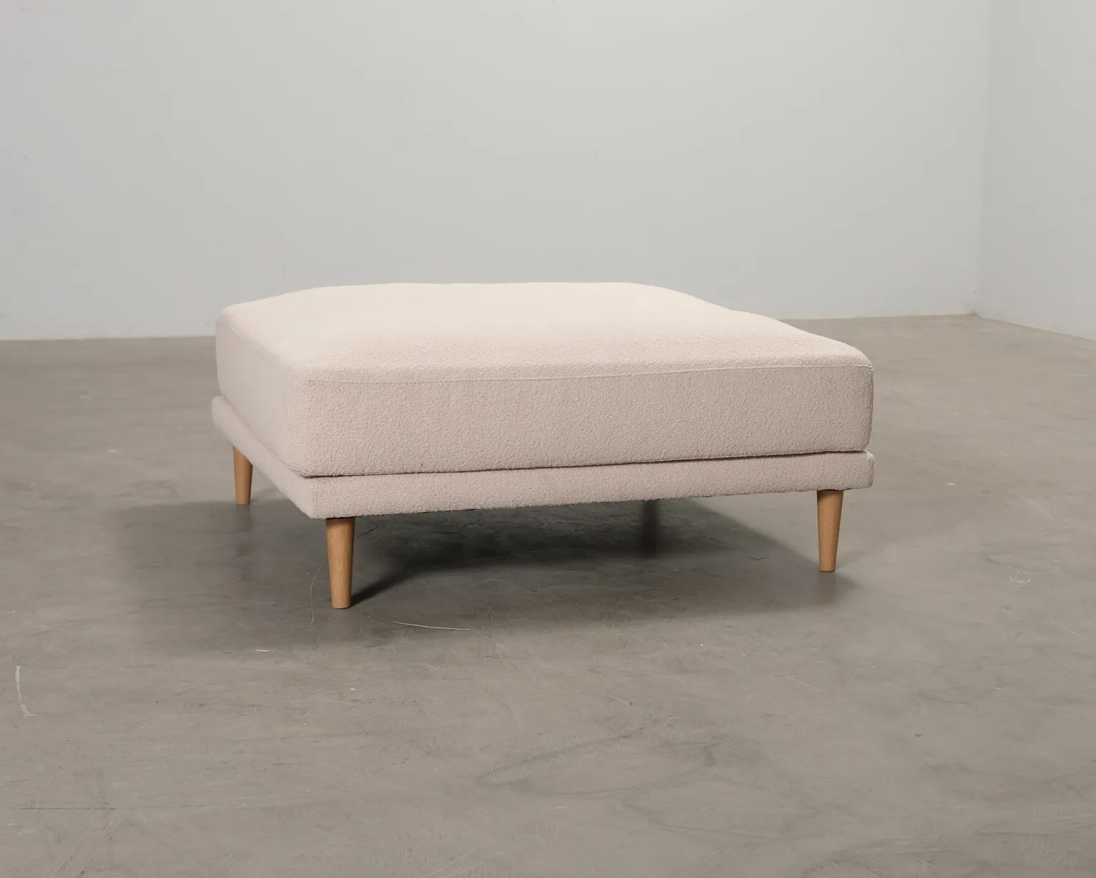 Sofacompany Vincent fotpall beige