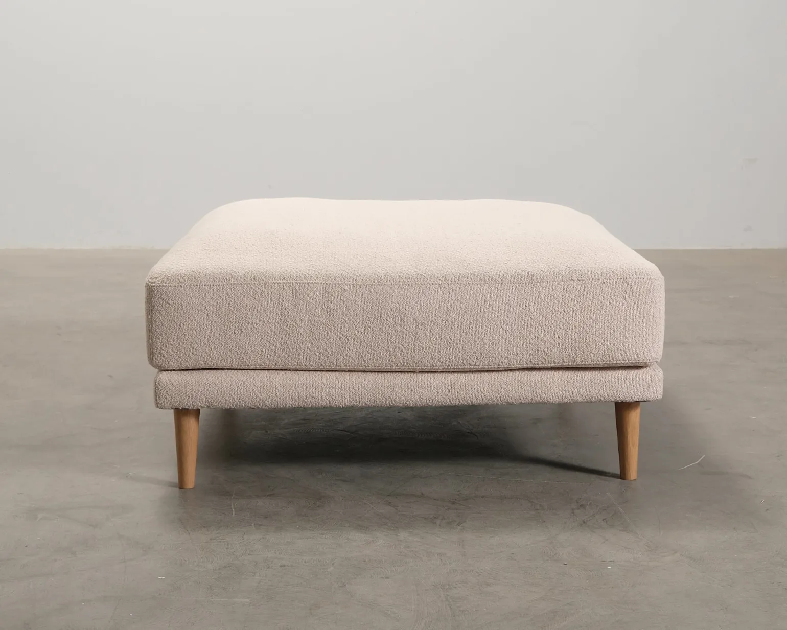 Sofacompany Vincent fotpall beige