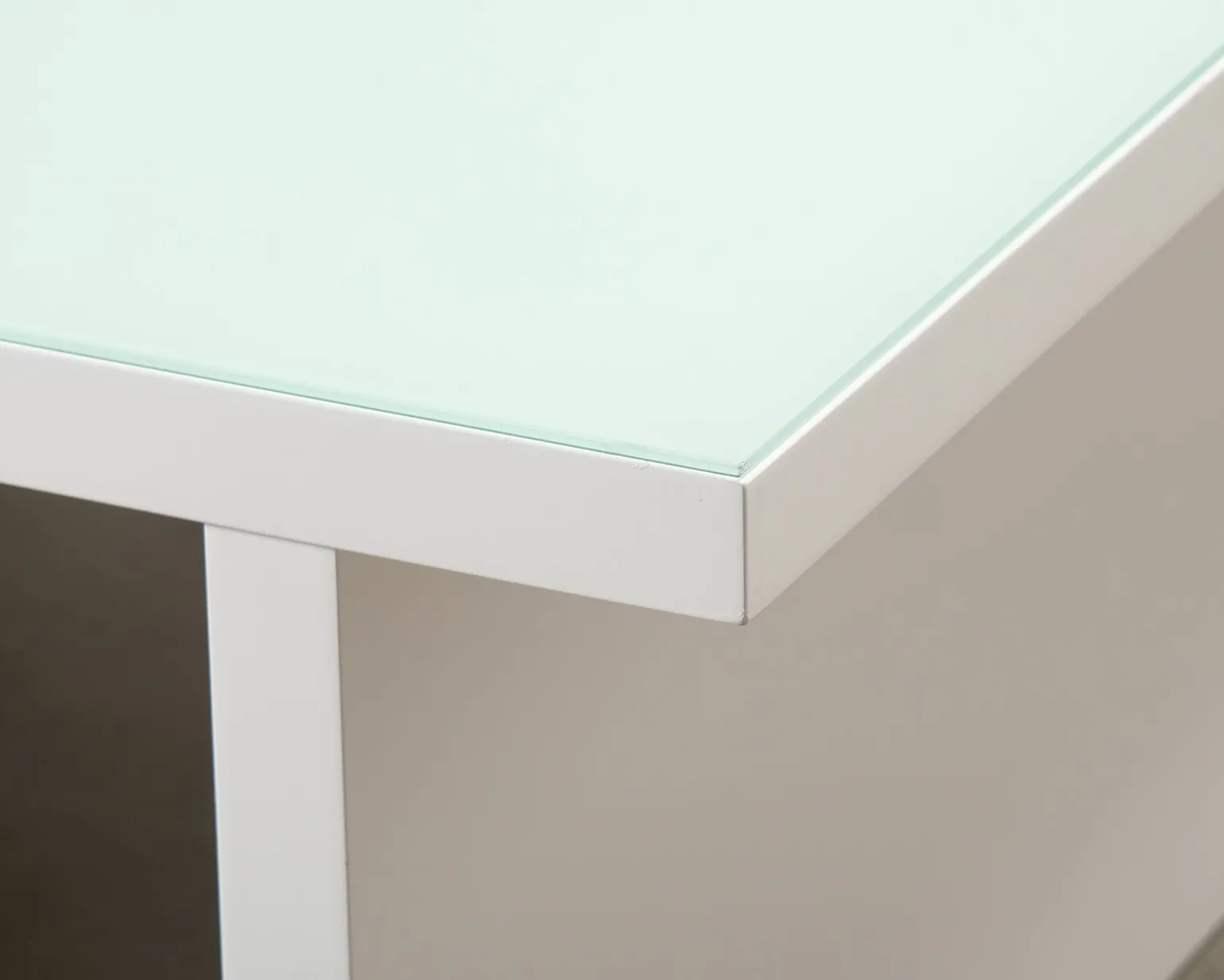 Soffbord 90 x 90 cm vit