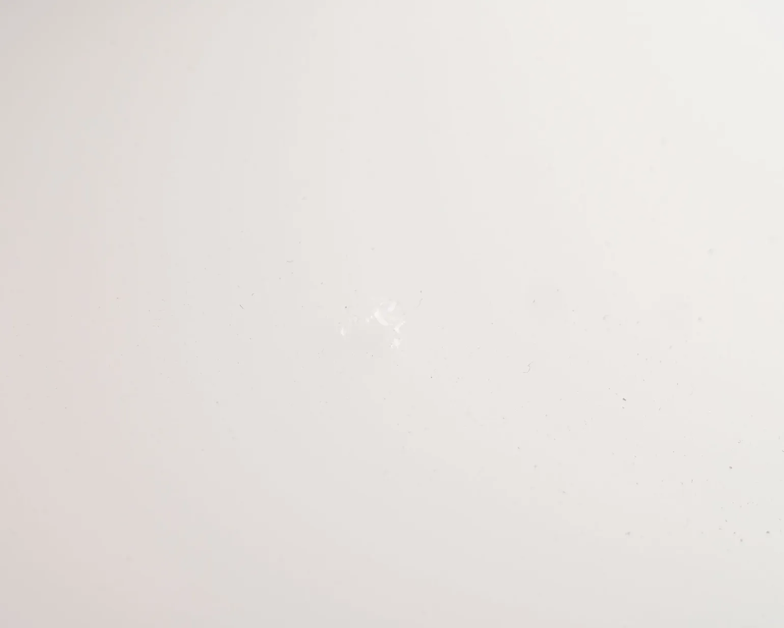 TATO Arenzano bordslampa vit / mässing