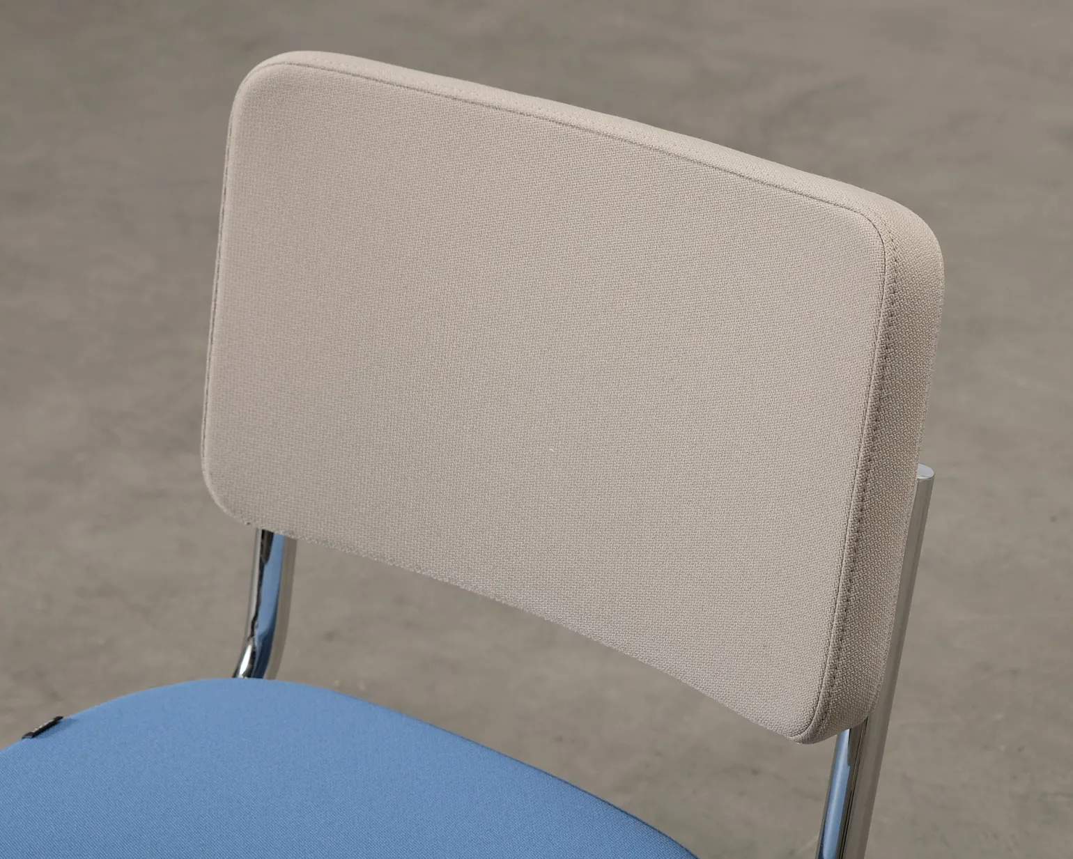 Thonet S 43 stol blå / beige